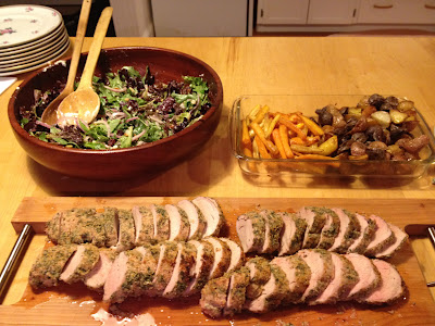 herb-crusted-pork-tenderloin-with-roasted-carrots-and-potatoes