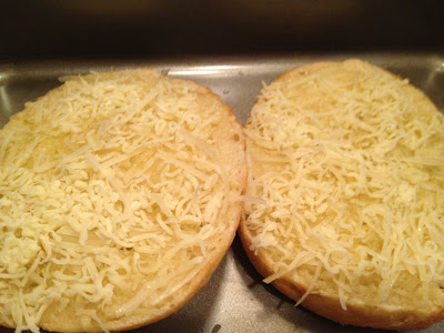 cheesy-garlic-bread-step-by-step-recipe