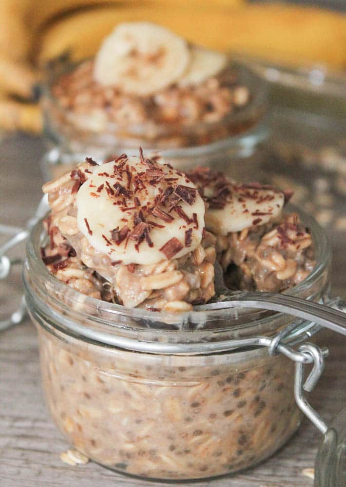 peanut butter and banana overnight oats