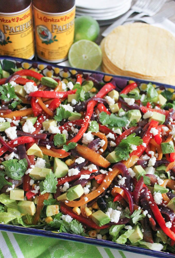 Healthy-Vegetable-Fajita-Salad-with-corn-black-beans-Chipotle-Vinaigrette-6