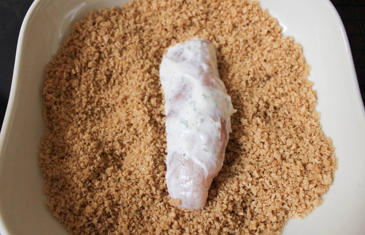 healthy-baked-buffalo-chicken-tenders-with-yogurt-ranch-dressing-step-5