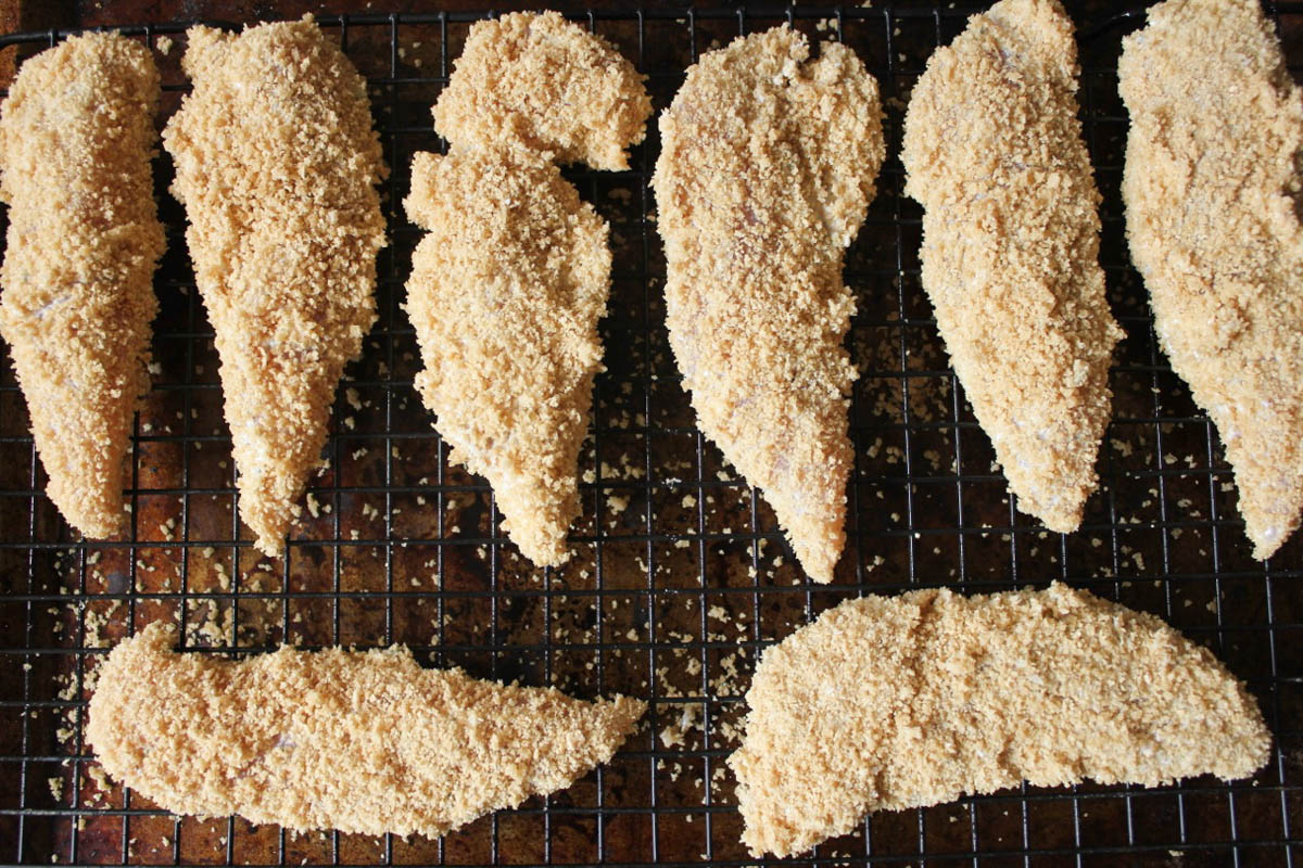 healthy-baked-buffalo-chicken-tenders-with-yogurt-ranch-dressing-step-6