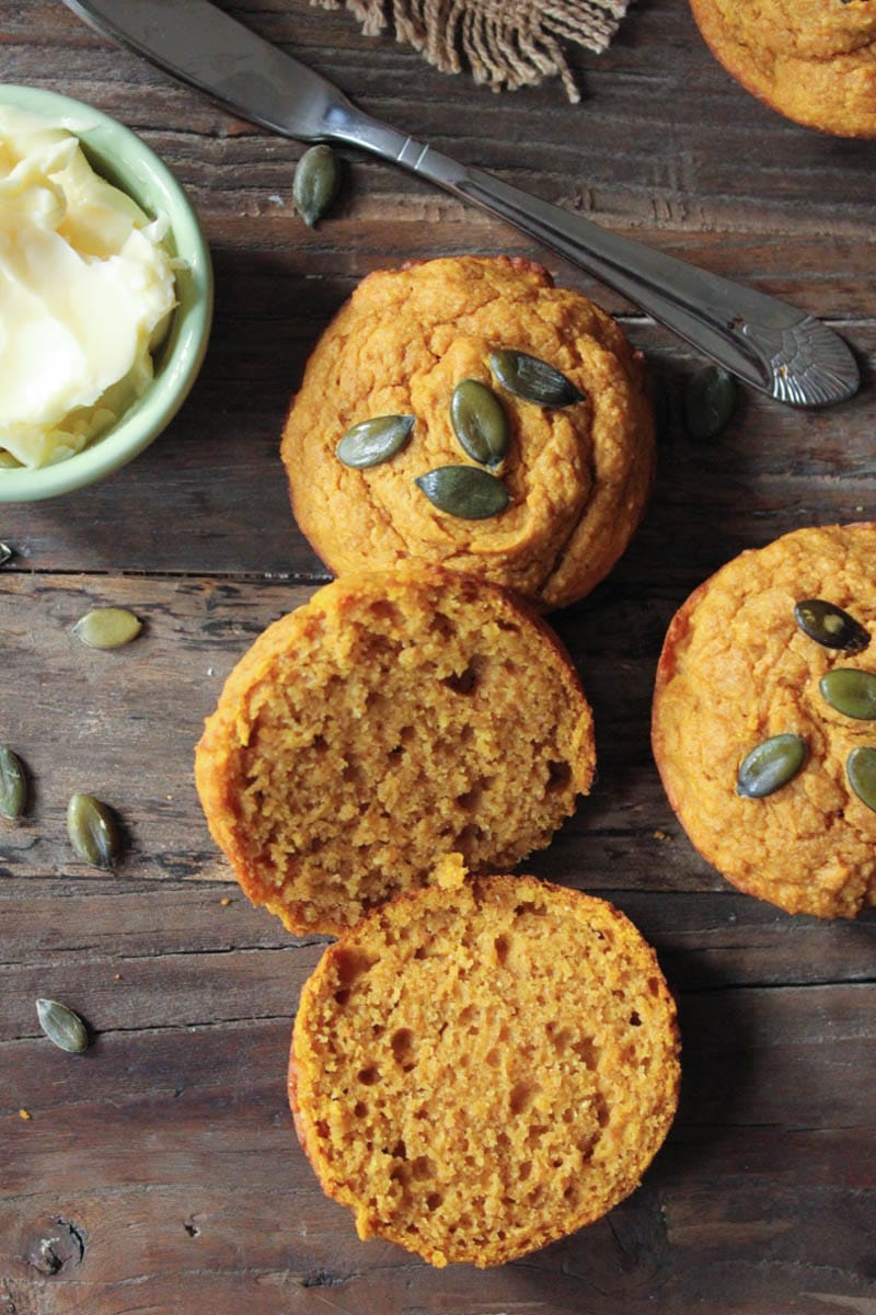Pumpkin-Sour-Cream-Muffins-9