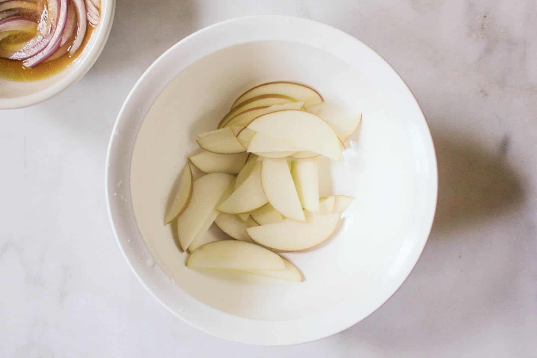 Autumn-Kale-Salad-with-Roasted-Cauliflower-and-Apple-step-5