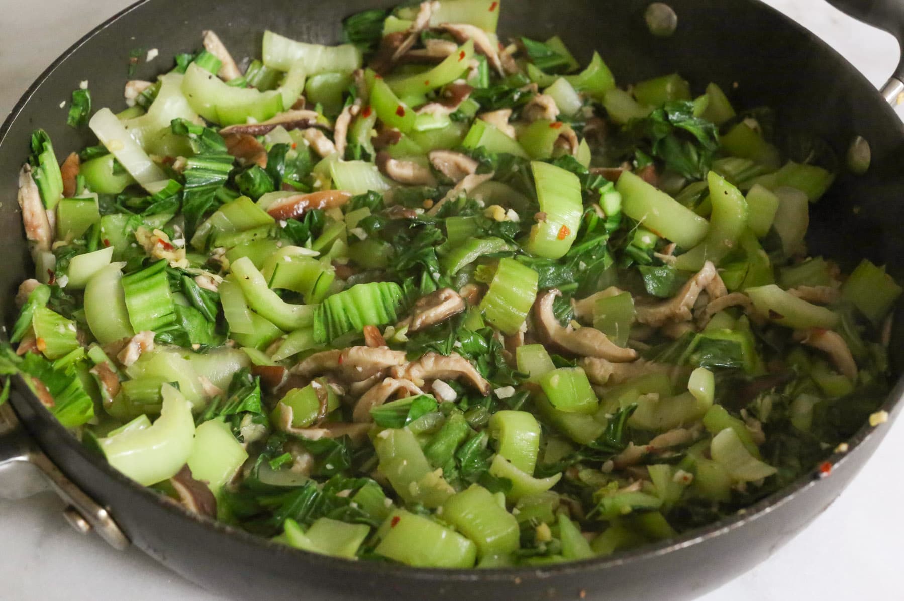 Garlicky-Shrimp-Stir-Fry-with-Shitake-Mushrooms-and-Baby-Bok-Choy-step-3