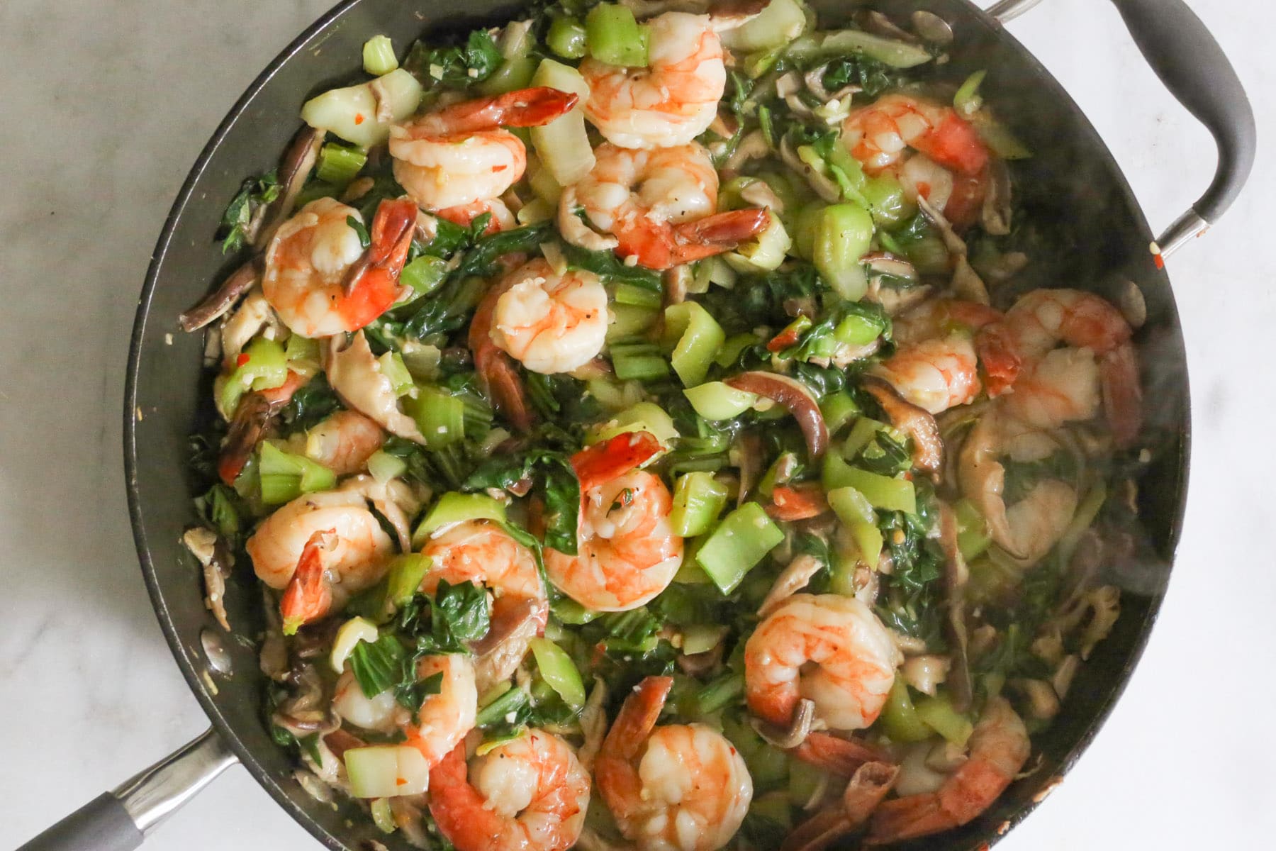 Garlicky-Shrimp-Stir-Fry-with-Shitake-Mushrooms-and-Baby-Bok-Choy-step-4