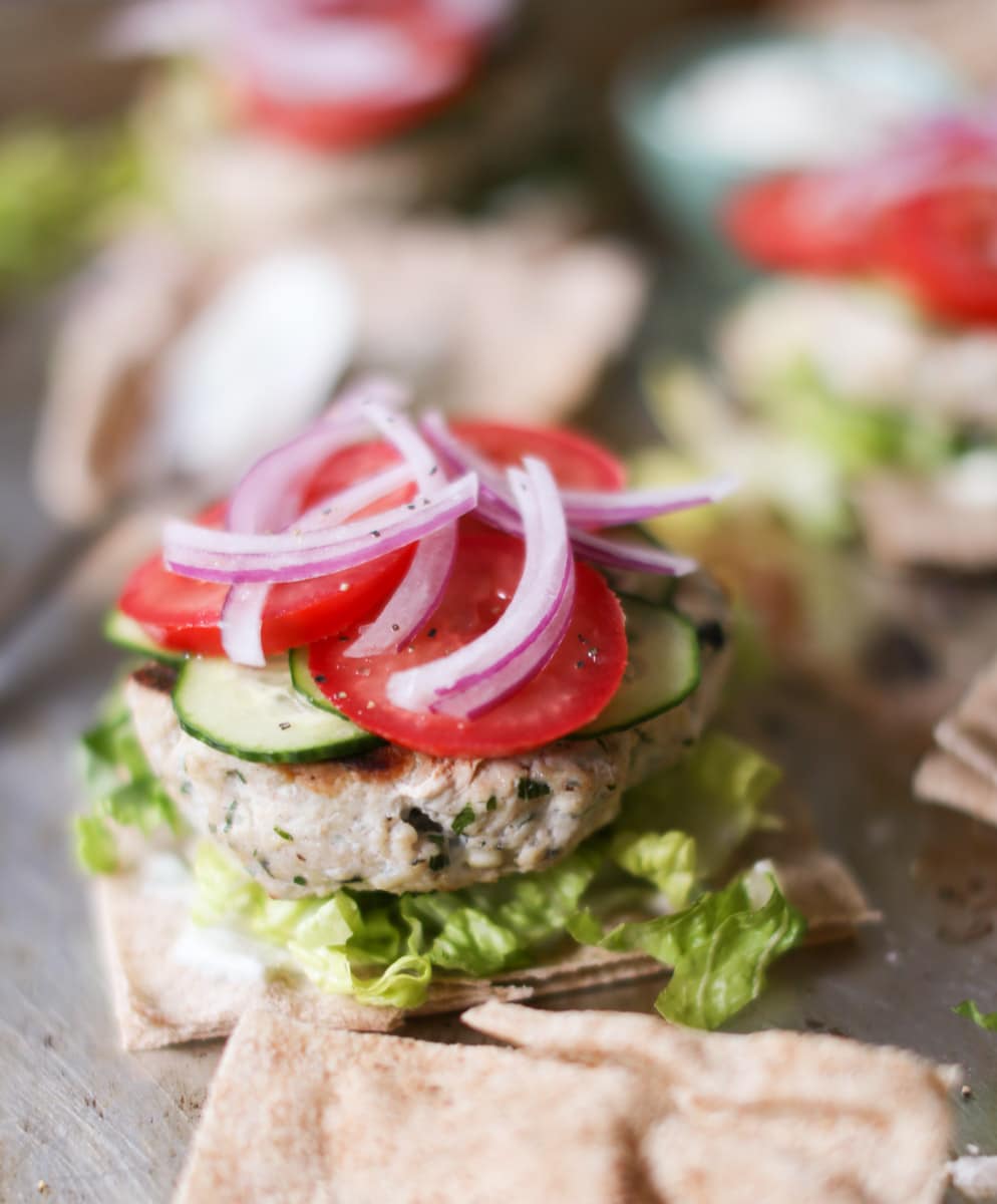 grilled-turkey-kofta-burgers-with-yogurt-harissa-sauce-4