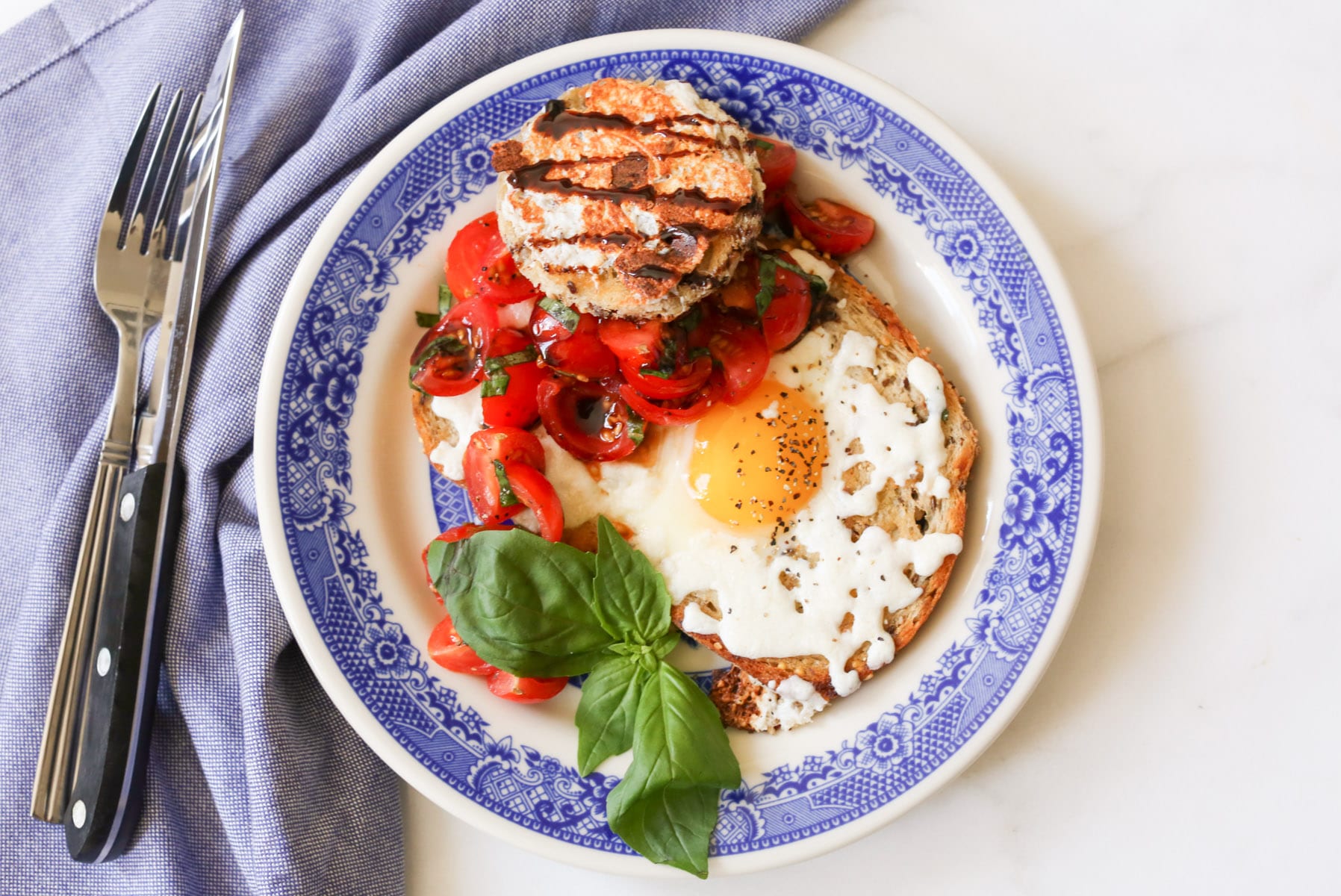 Caprese-Egg-in-the-Hole-7