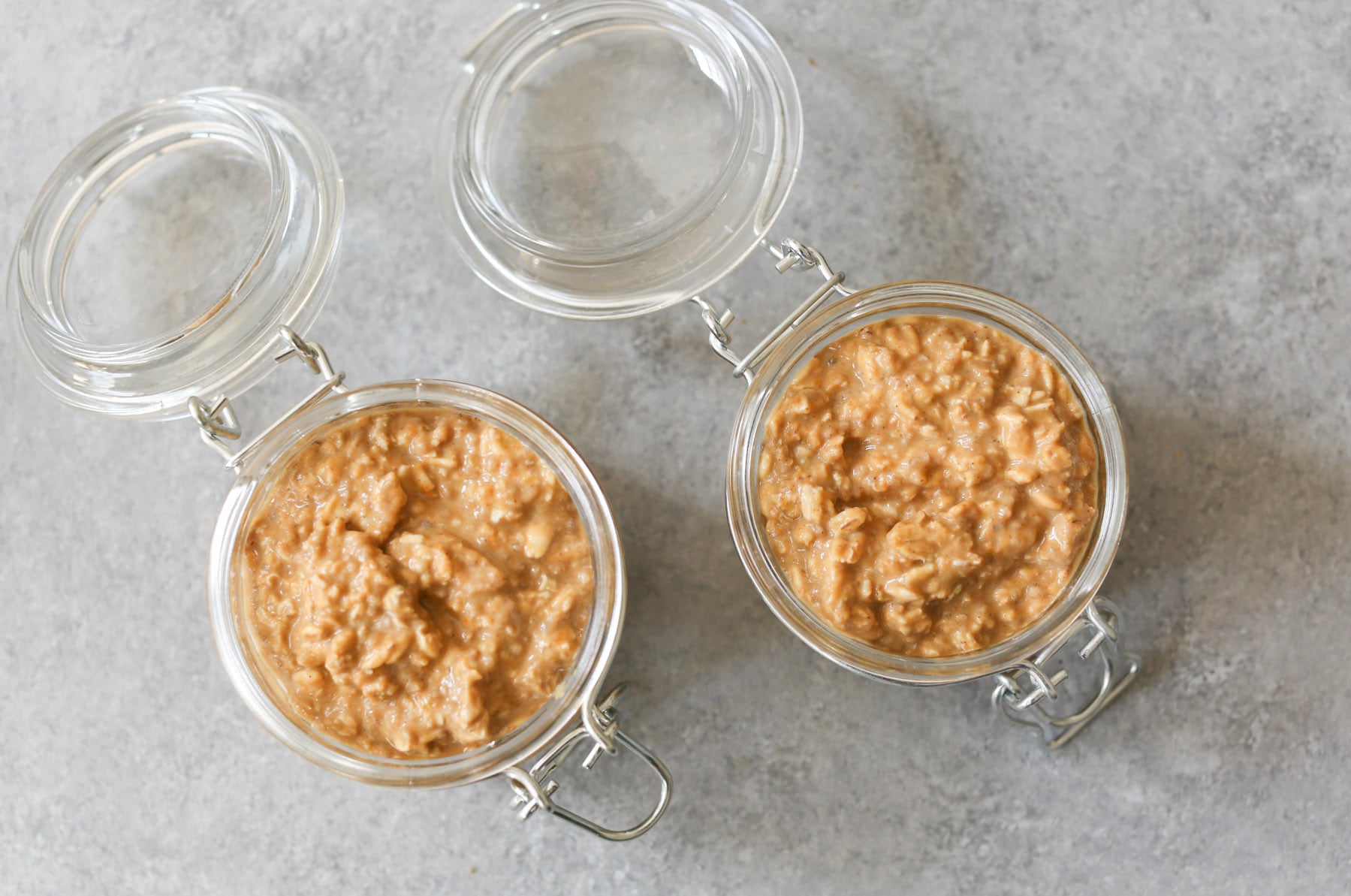 vegan-pumpkin-spice-latte-overnight-oats-with-maple-pepitas-step-3